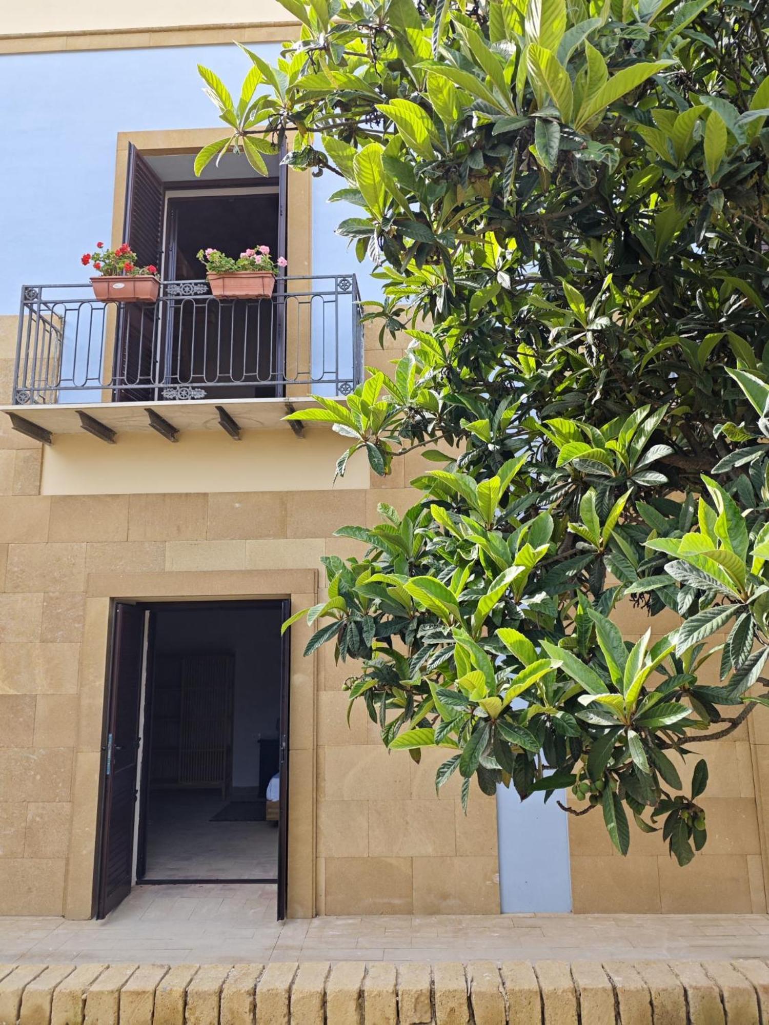 Villa Amoroso - Ospitalita Mediterranea 아그리젠토 외부 사진