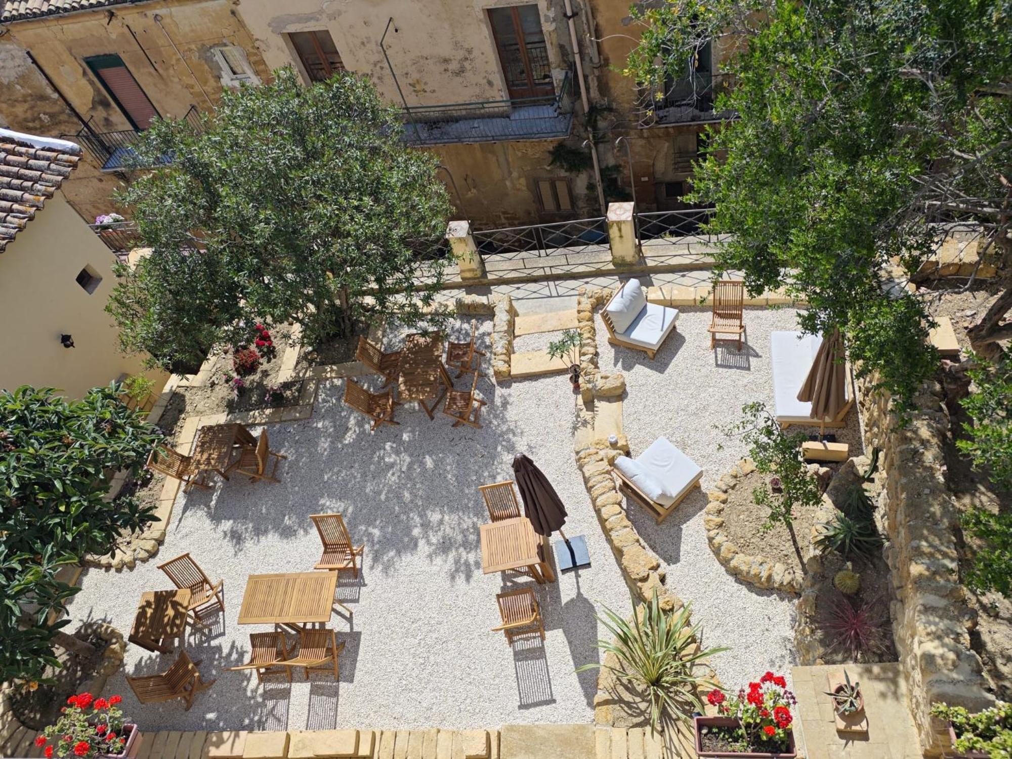 Villa Amoroso - Ospitalita Mediterranea 아그리젠토 외부 사진